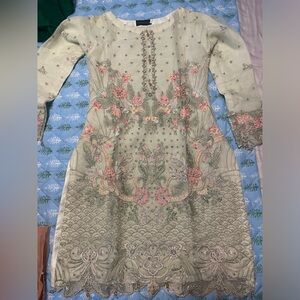 Sadabahar organza kurta/kameez and dupatta Pakistani/Indian